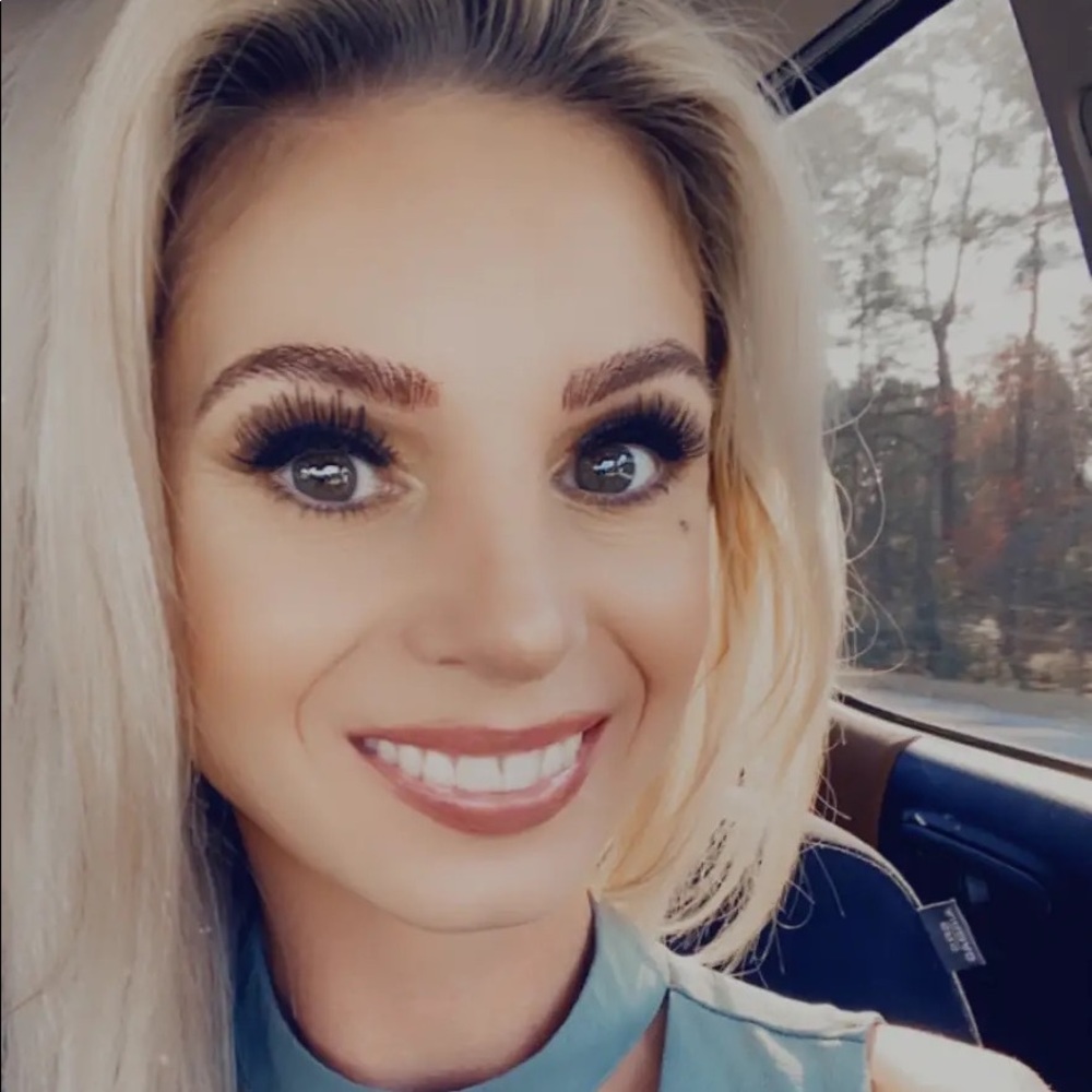 Meet your Posher, Sarah